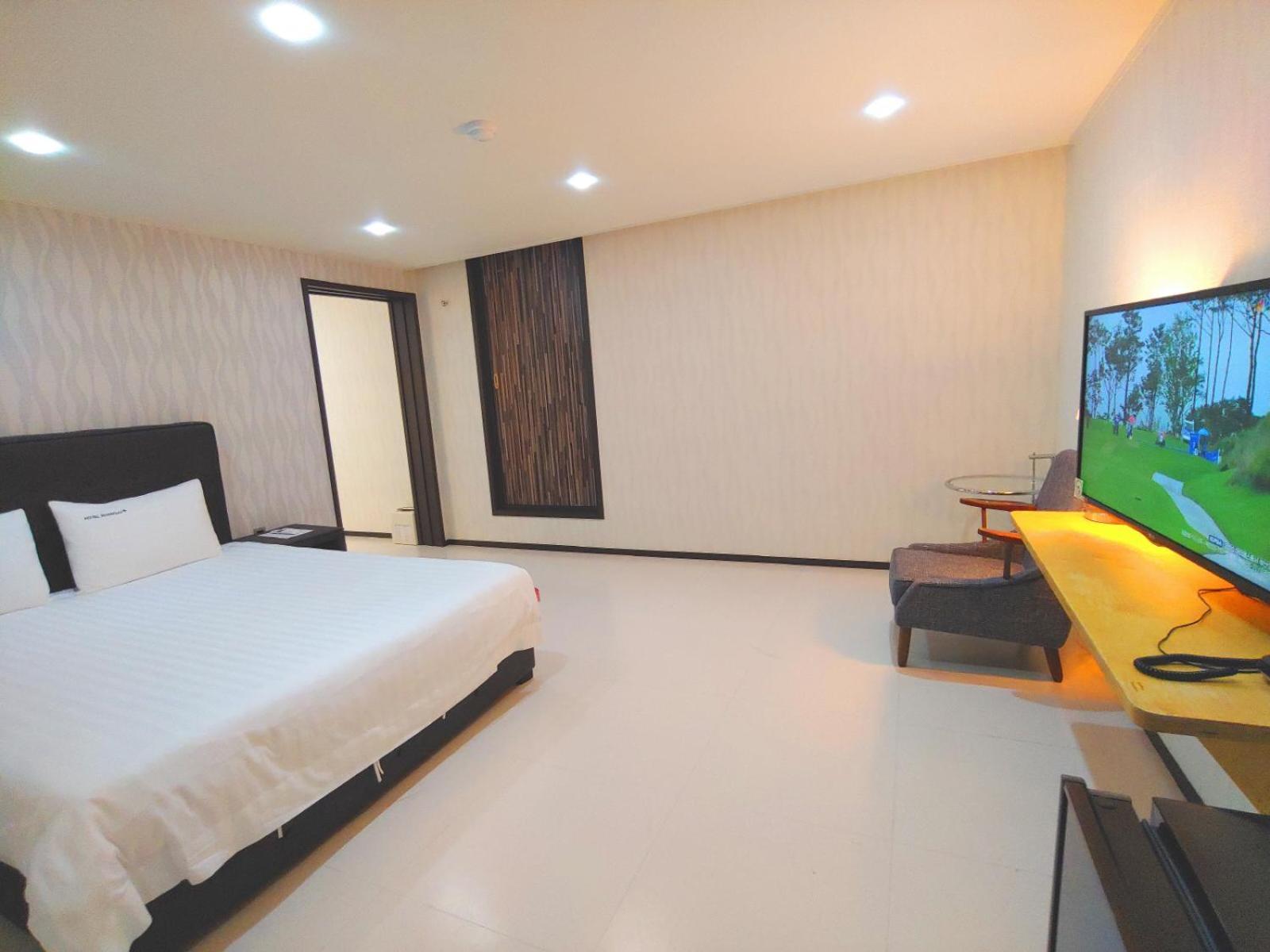 Hotel Rhangju Seogwipo Bagian luar foto