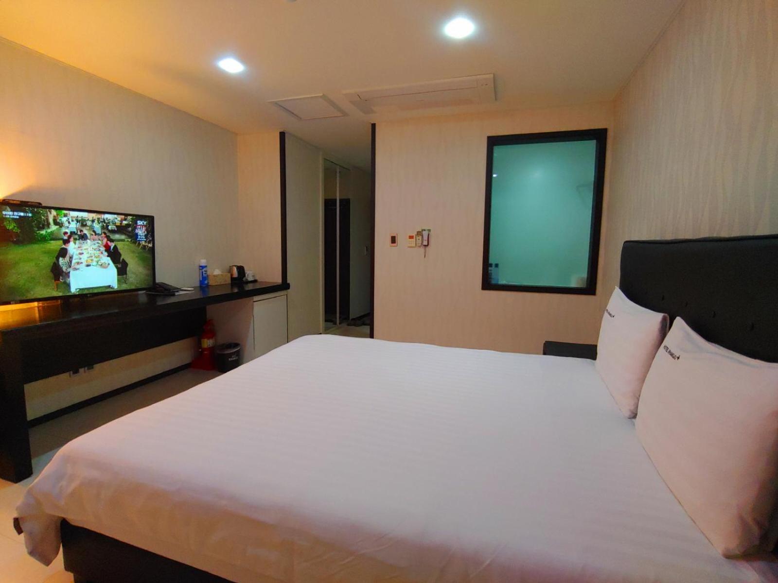Hotel Rhangju Seogwipo Bagian luar foto