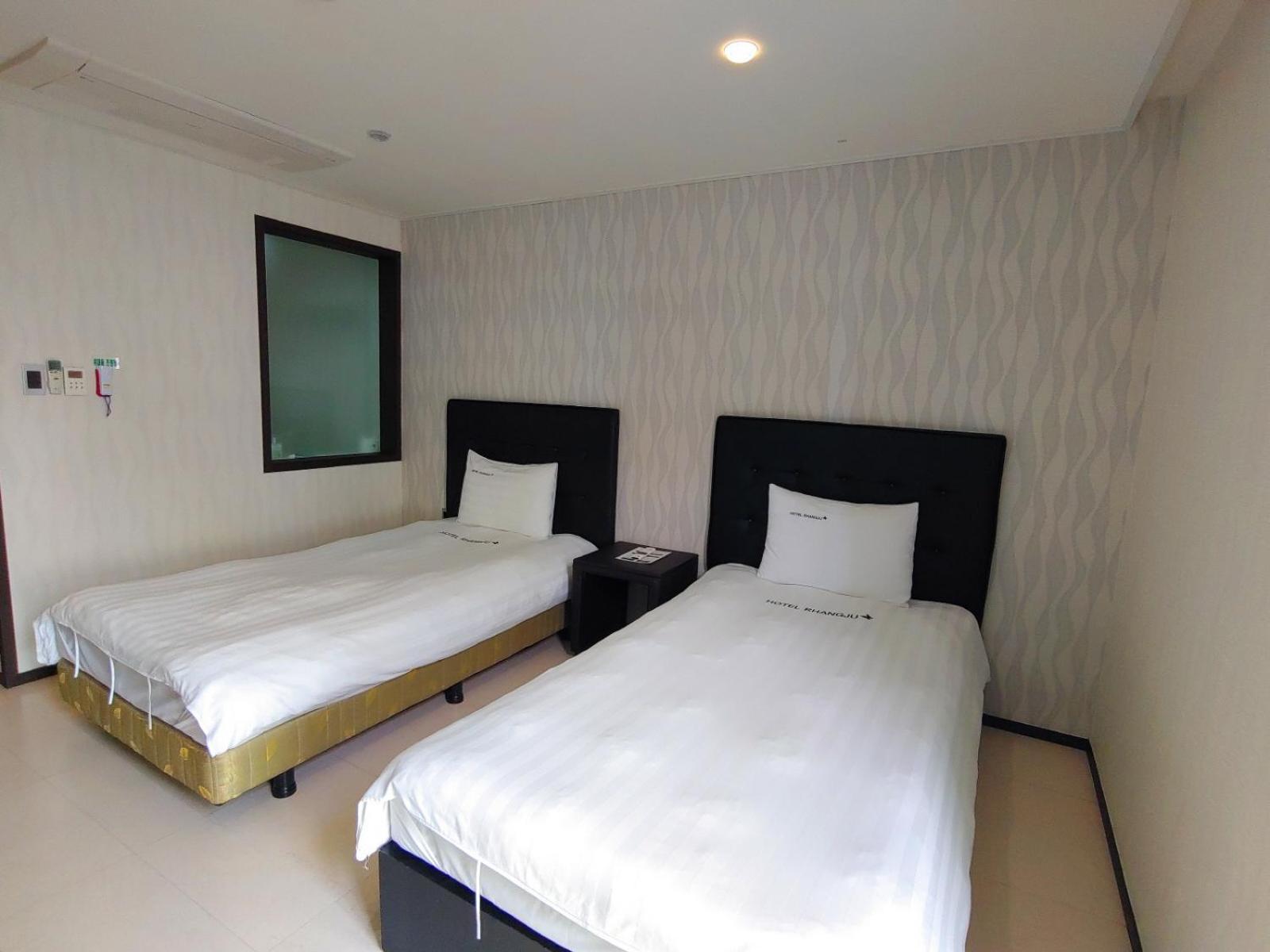 Hotel Rhangju Seogwipo Bagian luar foto